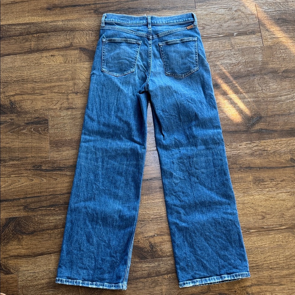 AYR Women's Secret Sauce jeans in Medium Blue Denim - Picture 5 of 5